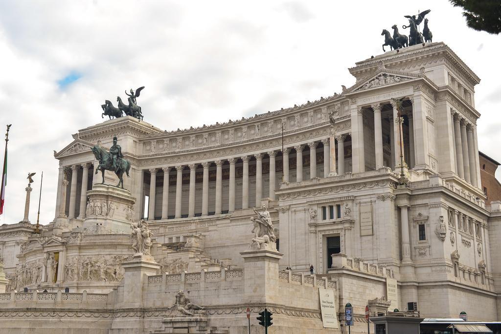 Cs Piazza Venezia Apartment Rom Exteriör bild